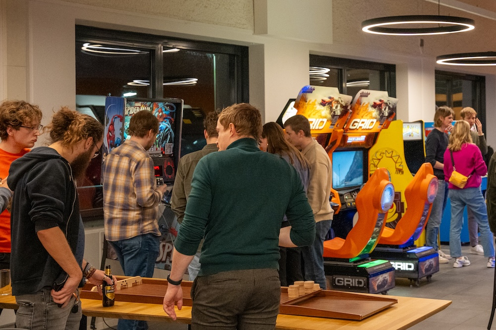 Alumni at Keylane Alumni Drinks 2024